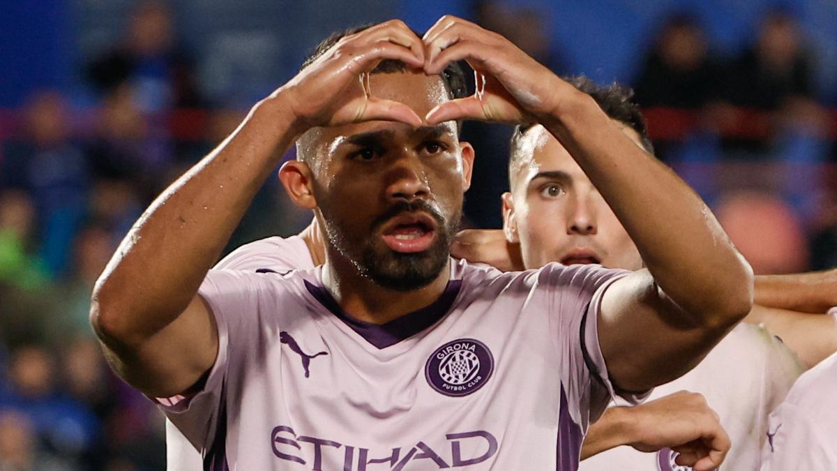 Yangel, vital para este Girona