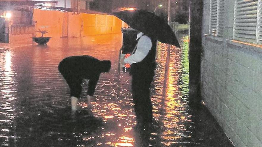 Denuncian inundaciones en el Cuadro de Santiago