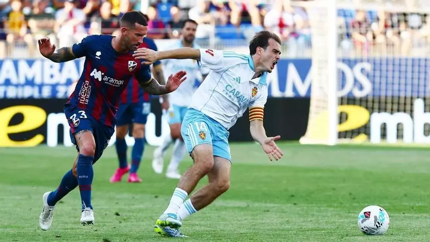El Huesca se lleva la victoria en el derbi aragonés en la lucha por la permanencia