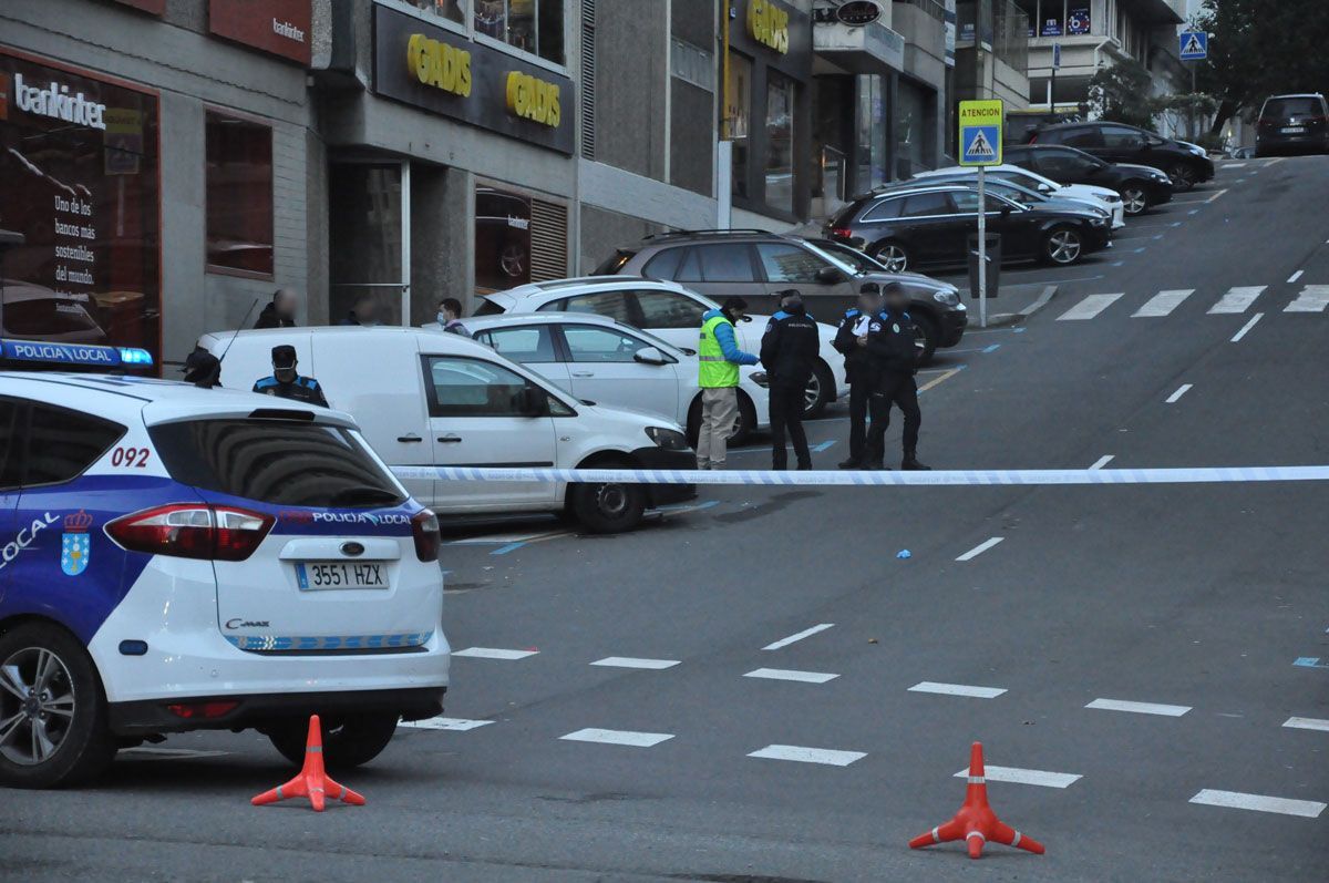 Un joven muere apuñalado en una pelea de madrugada en A Coruña