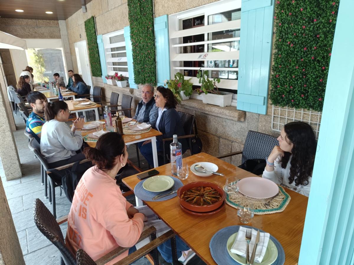 Las jornadas del pescado azul en el restaurante Taberna Herlogón de O Grove. Las jornadas del pescado azul en el restaurante Taberna Herlogón de O Grove.
