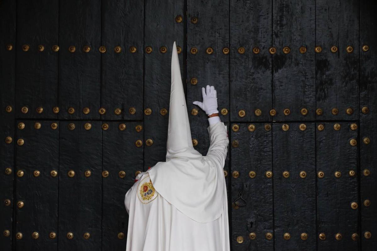 Nazareno en el Domingo de Ramos en Córdoba