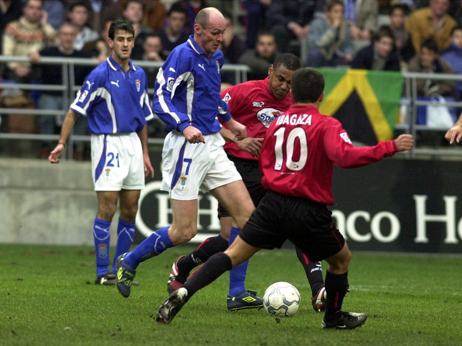 En imágenes: Se cumplen 24 años del descenso del Oviedo a Segunda en Mallorca
