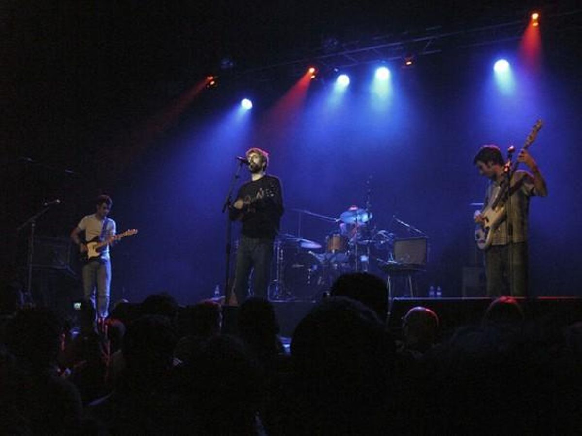 Manel, en el concert sorpresa del dia 25 de març a l’Hospitalet. Manel, en el concert sorpresa del dia 25 de març a l’Hospitalet.