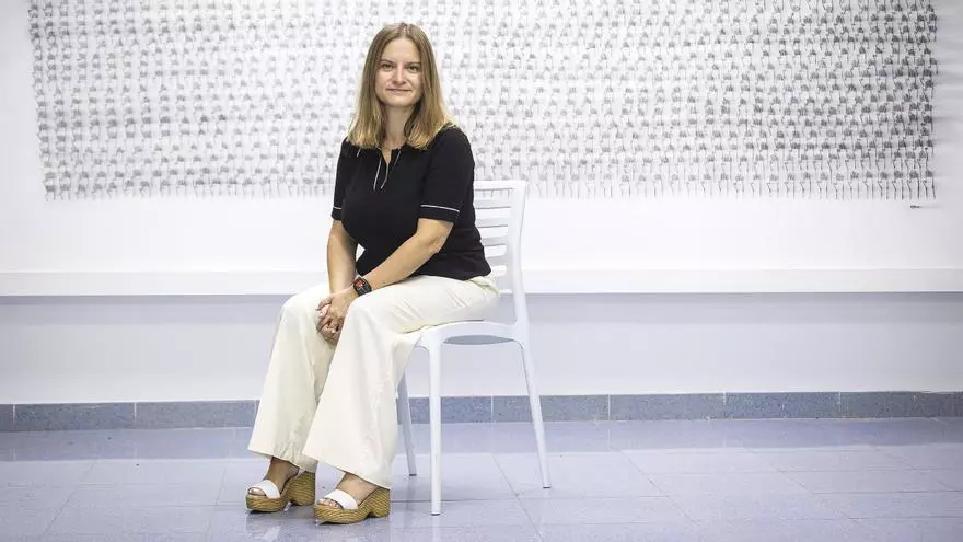 Maria Àngels Francés, presidenta de l'AVL: "No tinc motius per a dubtar de l'actitud positiva de Llorca cap a l'AVL i cap al valencià"