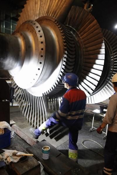 Obras de mantenimiento en la térmica de Aboño