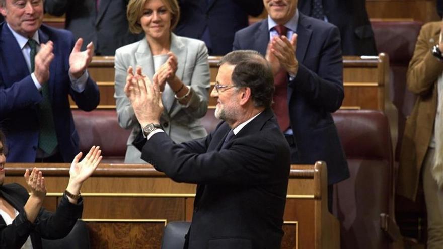 Rajoy, investido presidente del Gobierno por mayoría simple de 170 votos