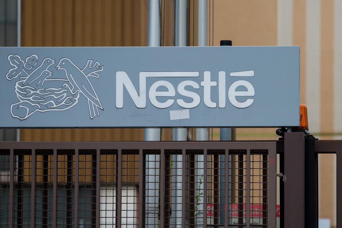Nestlé anuncia l’eliminació de 16.000 llocs de treball a les seves fàbriques de tot el món Nestlé anuncia l’eliminació de 16.000 llocs de treball a les seves fàbriques de tot el món