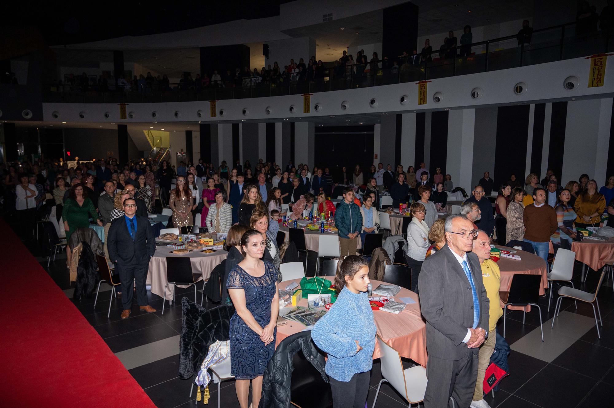 Las mejores imágenes de la presentación de la gaiata 13 Sensal en el Palau de la Festa de Castelló