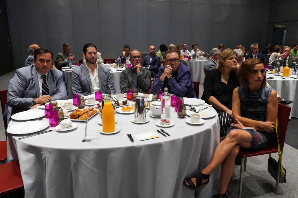 El consejero de Salud, Jesús Aguirre, participa en un desayuno informativo de La Opinión de Málaga.