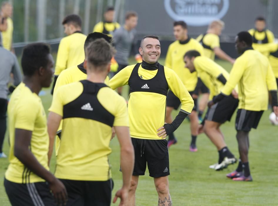 Entrenamiento del Celta antes de enfrentarse al Ajax // R.Grobas