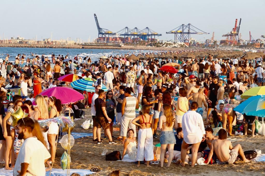 Todas las fotos de la Noche de San Juan en València