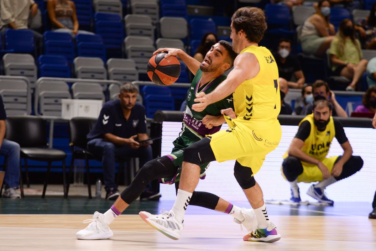 El Unicaja también gana al UCAM y se lleva el Trofeo Costa del Sol