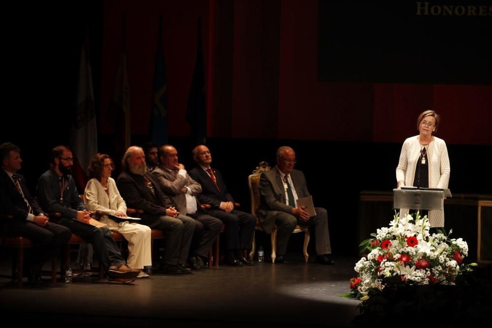 Entrega de medallas y distinciones de Gijón