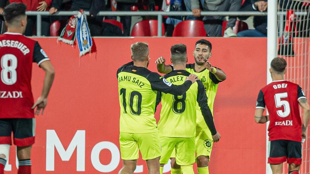 Los jugadores del Girona celebran un gol ante el Mirandés