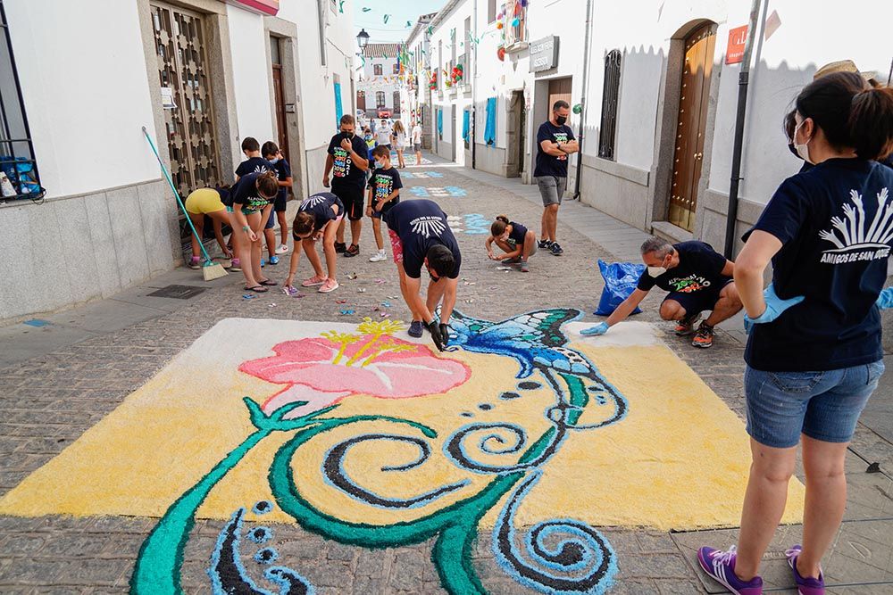 Alfombras para San Roque en Dos Torres