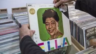 ¿Trepa el precio del vinilo? Paga, presume de él y calla