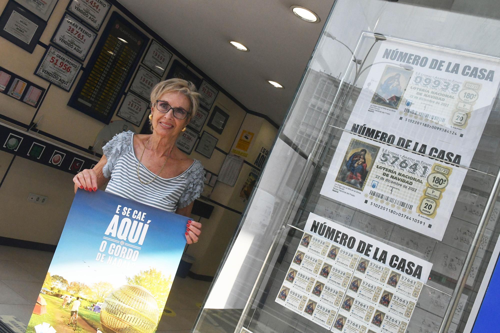 La Lotería de Navidad ya se despacha en A Coruña en plena ola de calor