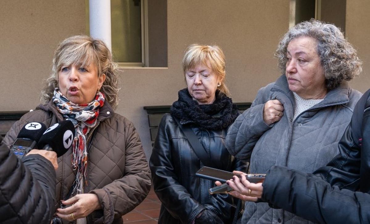 Fina Crespo, Trini Manzano i Montse Jiménez, aquest dijous