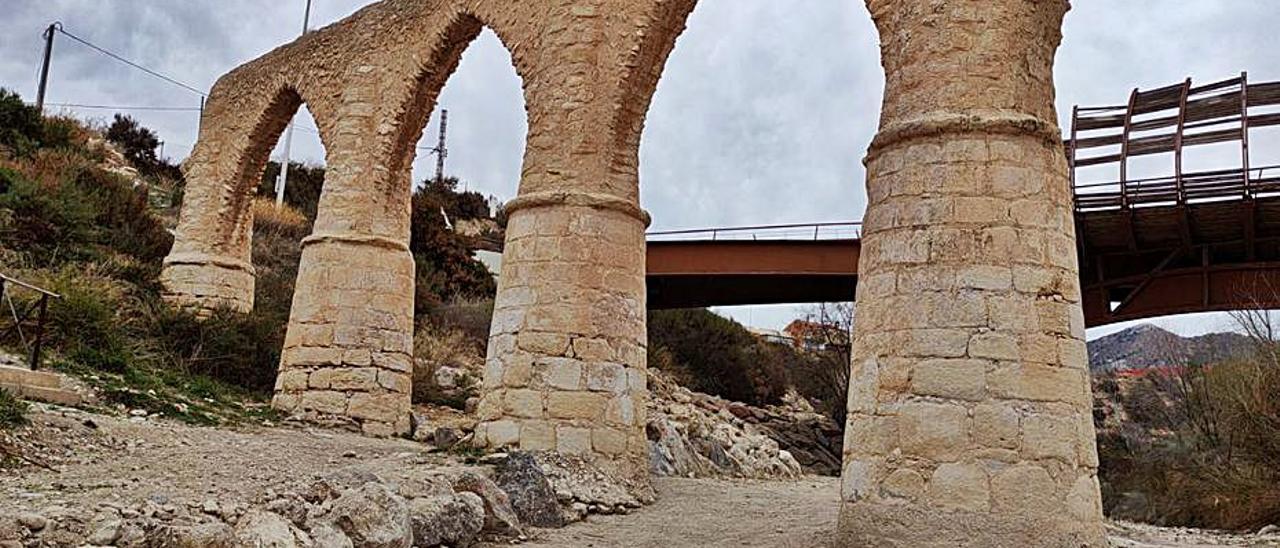 Petrer estudia crear en la rambla de Puça una ruta del patrimonio hidráulico