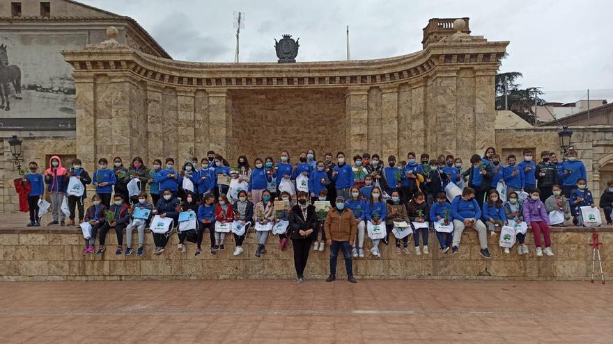 Carla Martín Lázaro gana el Concurso Literario del Día del Árbol 2022 de Segorbe