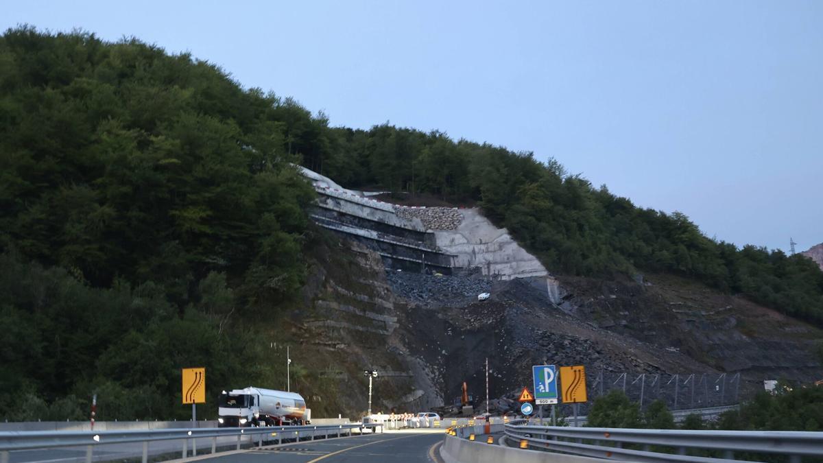 Las obras del argayo del Huerna.