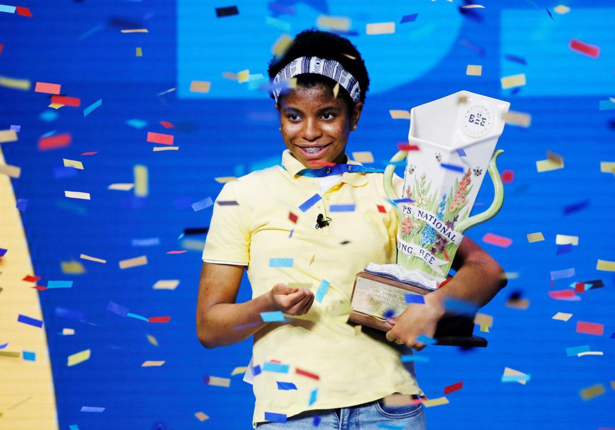 Una adolescent de Louisiana, primera afroamericana campiona del certamen de lletreig