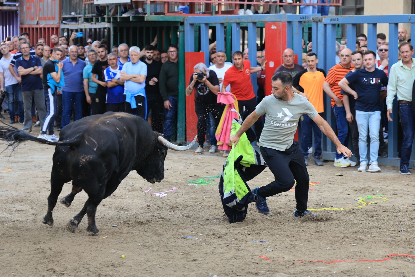 Fotos de la tarde taurina del jueves de las fiestas de Sant Pasqual en Vila-real