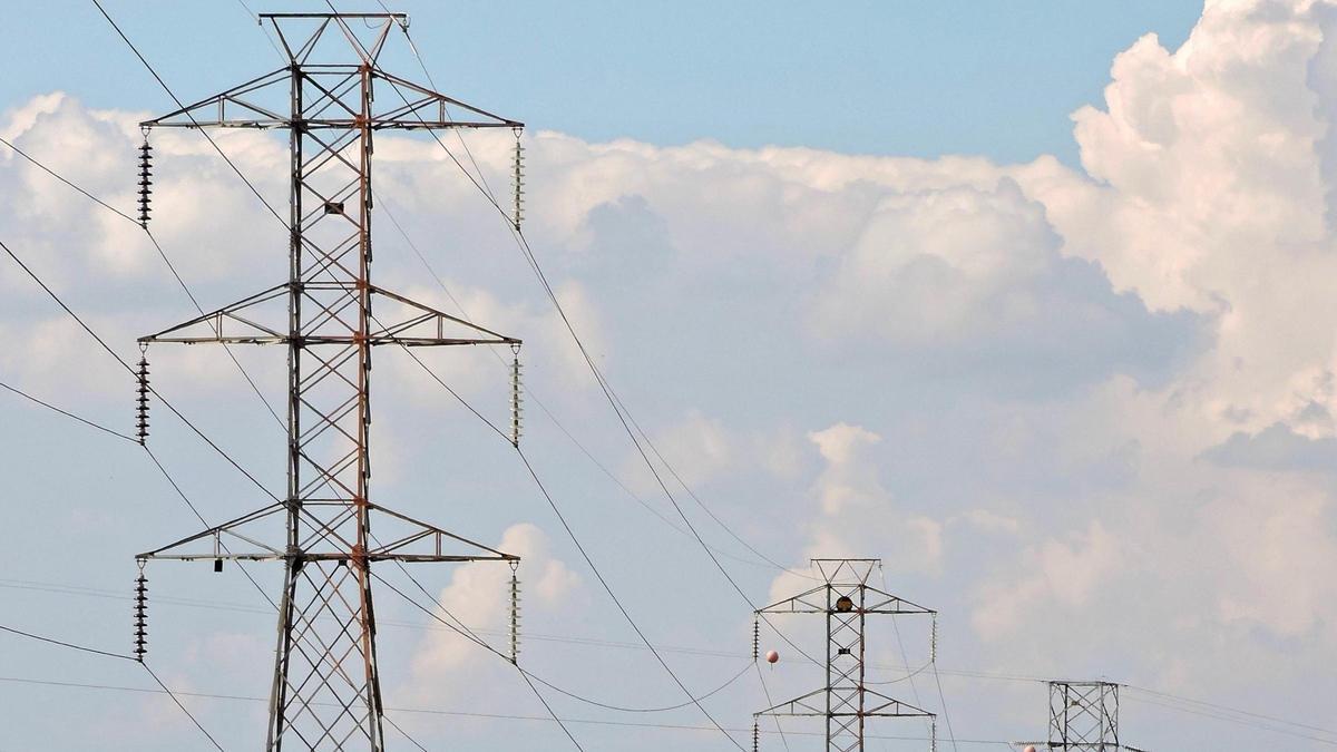 El consumo de electricidad retoma el vuelo en Galicia con una subida de casi el 30% y alcanza su máximo de los últimos cinco años