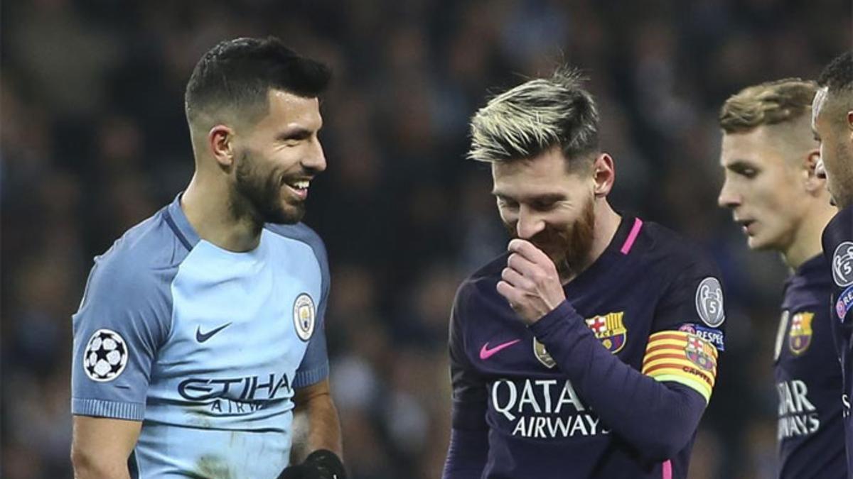 Agüero tuvo que intervenir entre Messi y algunos jugadores del City