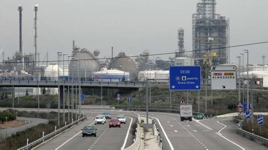 El puerto carecerá del acceso de tren cuando opere el corredor mediterráneo