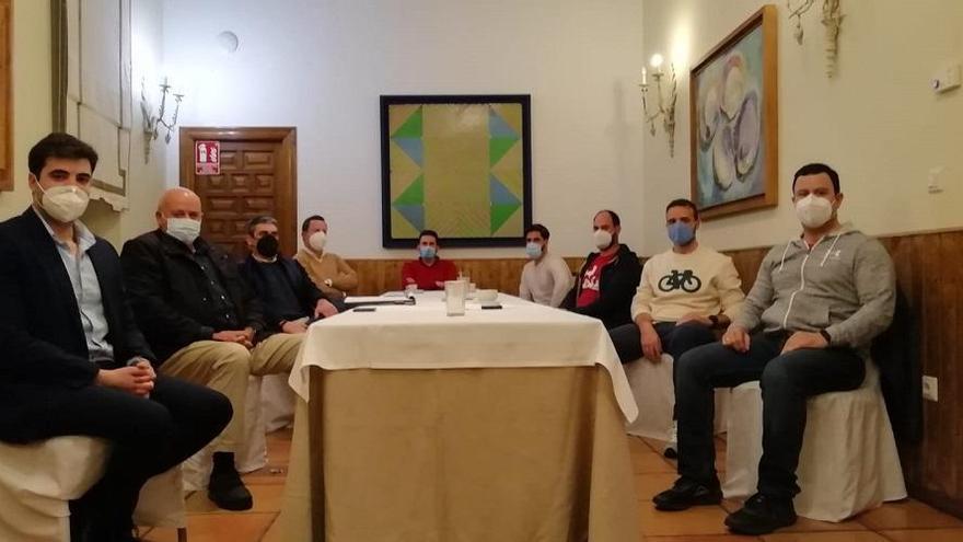 La oposición municipal busca soluciones a los conflictos laborales de la Policía Local de Lucena