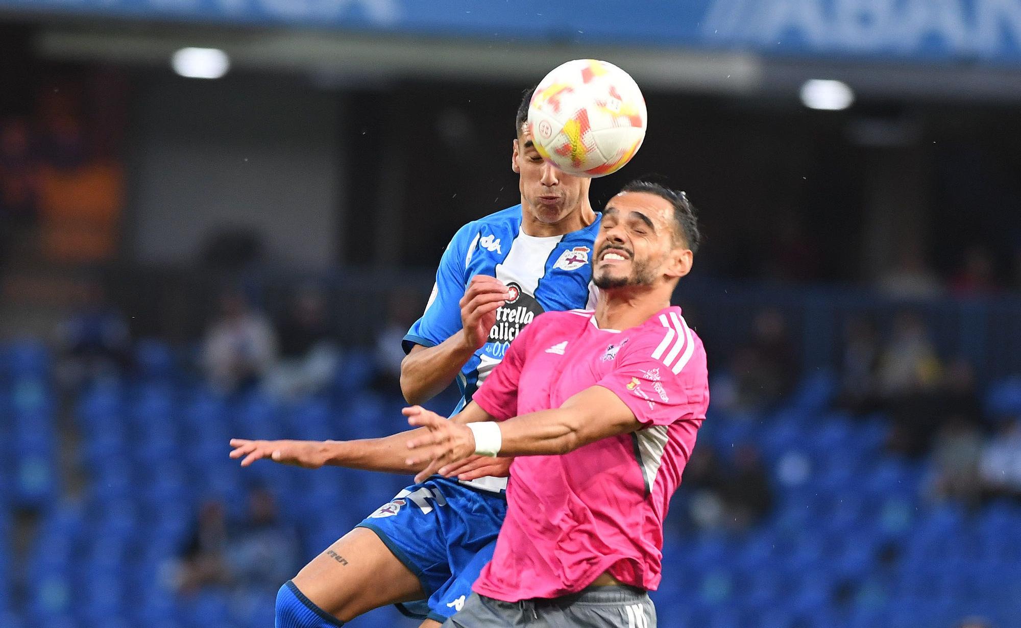 El Dépor se impone en Riazor al colista Talavera (3-2)