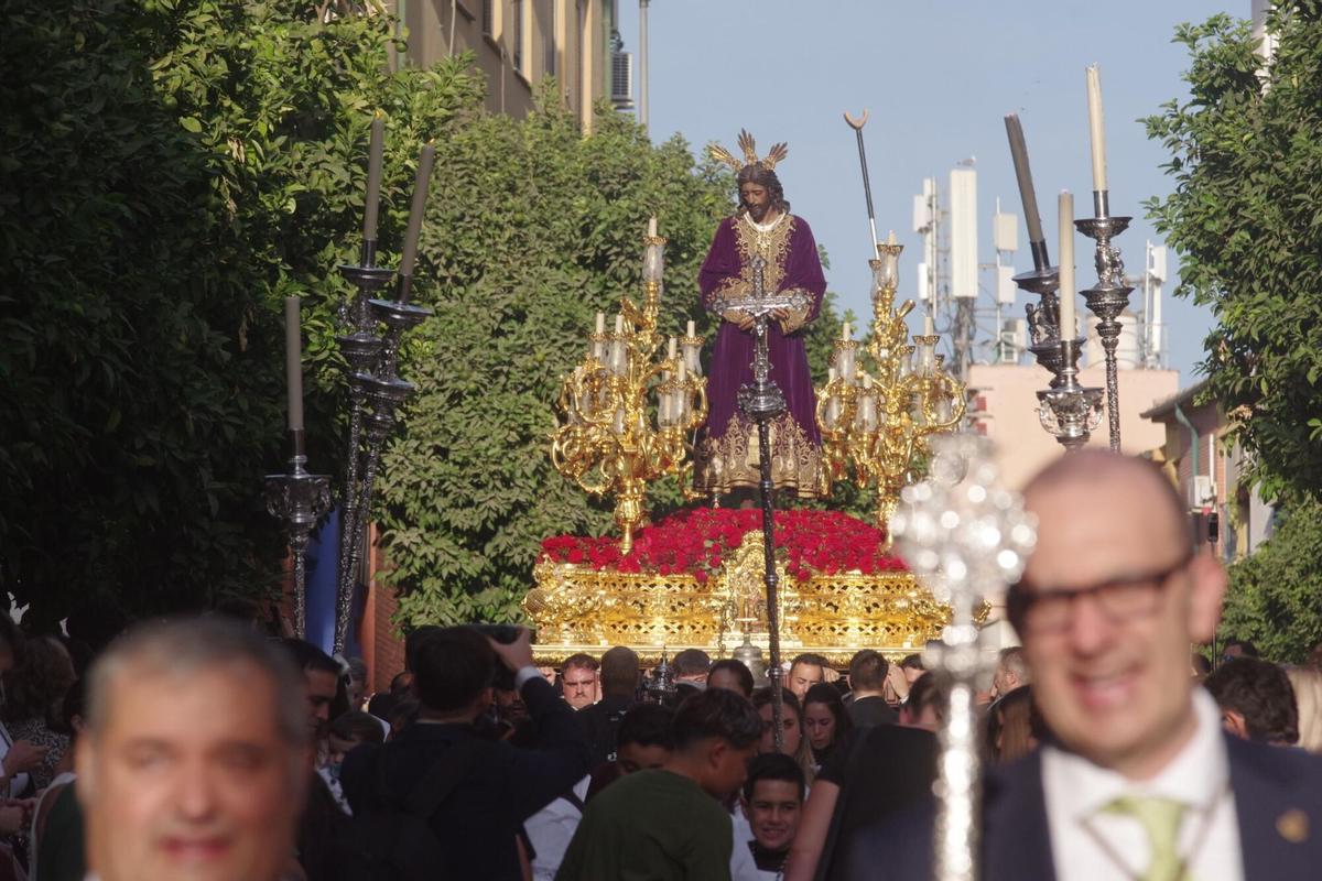 Salida extraordinaria del Señor de la Soledad por el 25 aniversario de su bendición