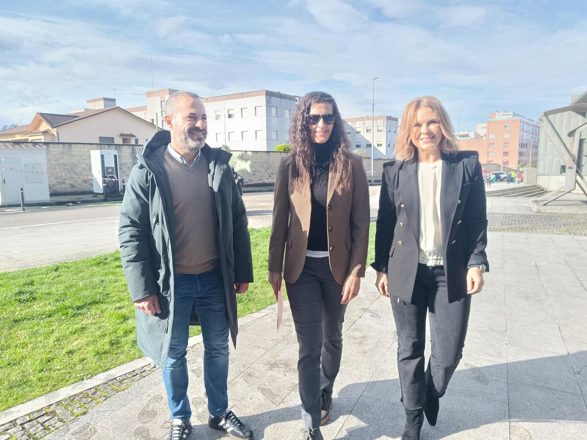 La entrega del Premio Mujer Sierense a Montse Tomé, en imágenes