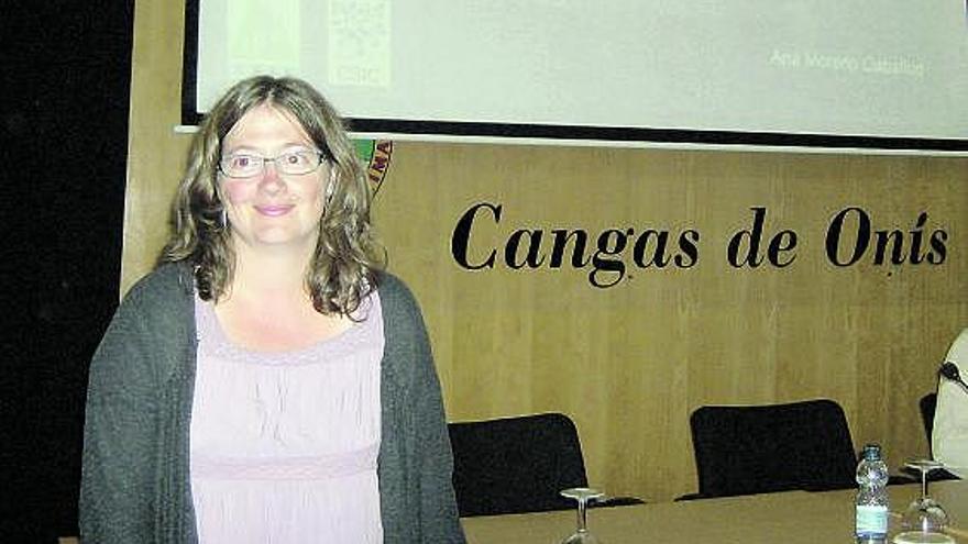 Ana Moreno, en la Casa de Cultura de Cangas.