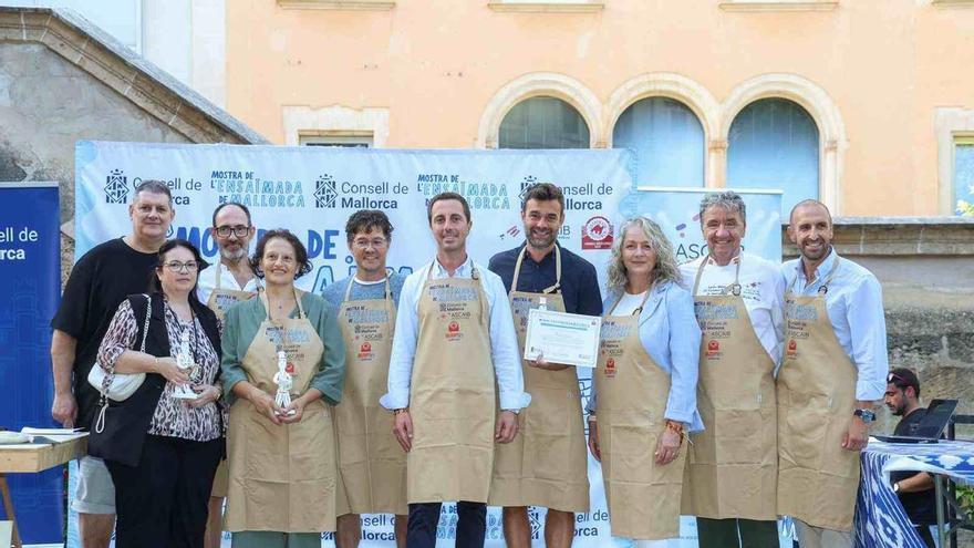 La primera Muestra de la Ensaimada premia al Forn Gelabert, Forn de la Glòria y al cómico Rubén García