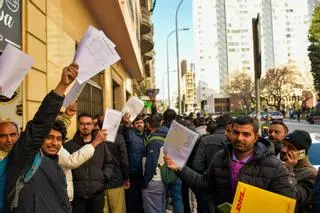 Las entidades sociales aplauden la regularización de inmigrantes con la vista puesta en el BOE