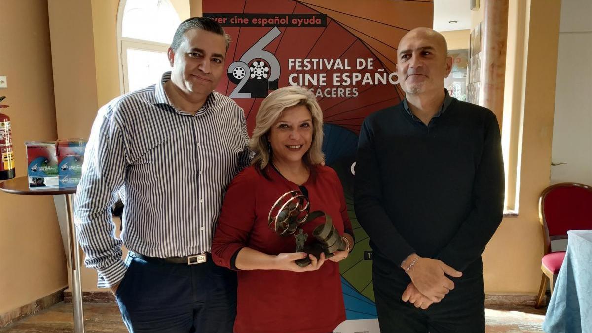 Lola Dueñas, Malena Alterio y Carlos Vermut, premiados con los San Pancracio de Cáceres