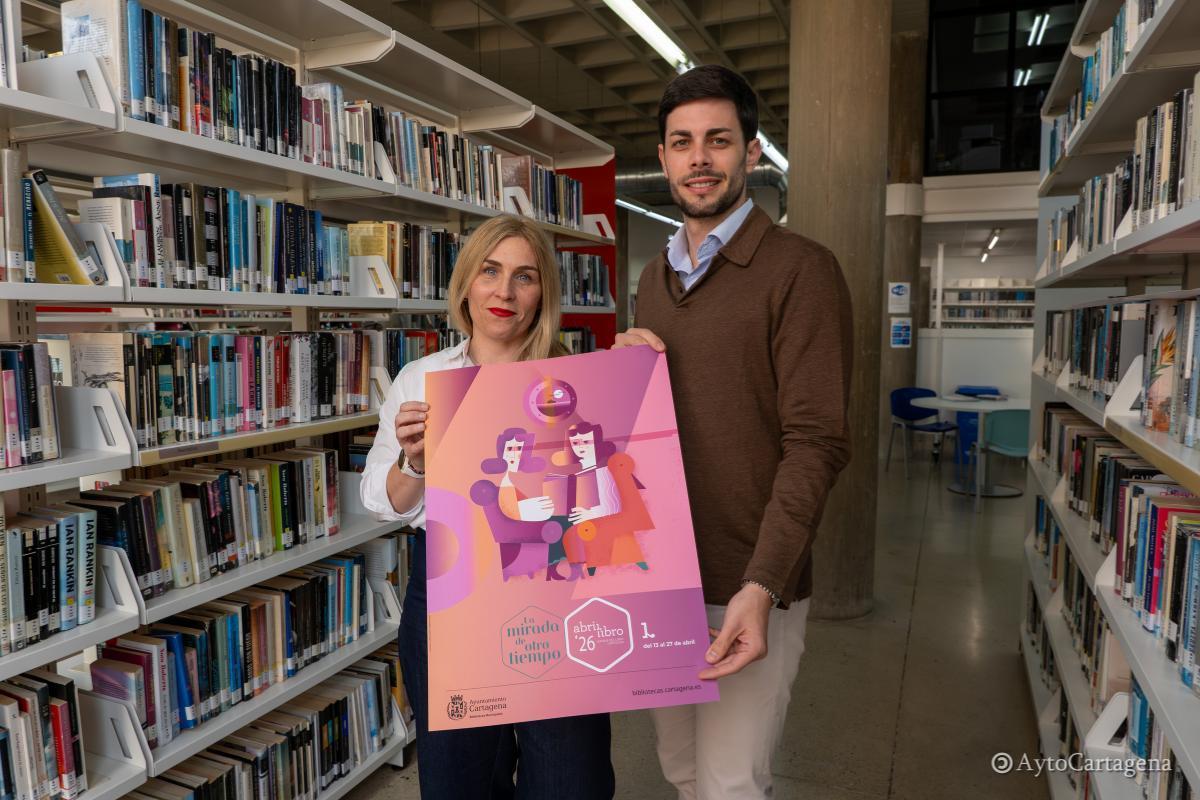 El concejal de Cultura, Ignacio Jáudenes, presenta la programación de 'Abrirlibro' en Cartagena