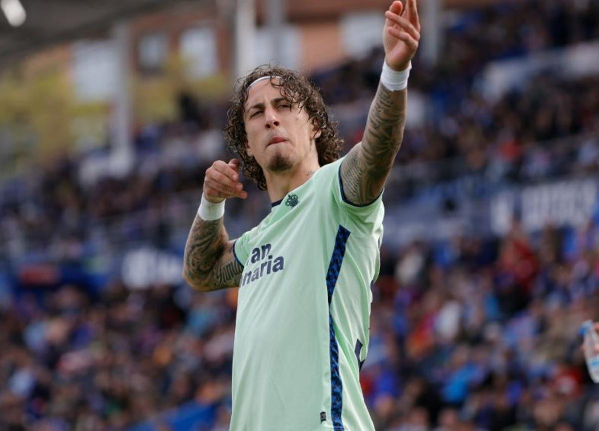 Fábio Silva celebra su gol contra el Getafe