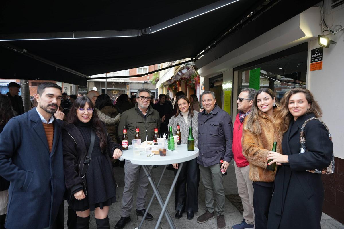 Ambientazo en la Tardebuena de Badajoz, ¡búscate en las fotos!