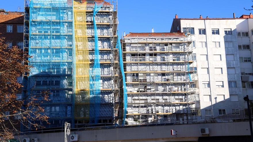 Demandan a una comunidad de Vigo para no pagar la renovación de la fachada y les condenan a costas