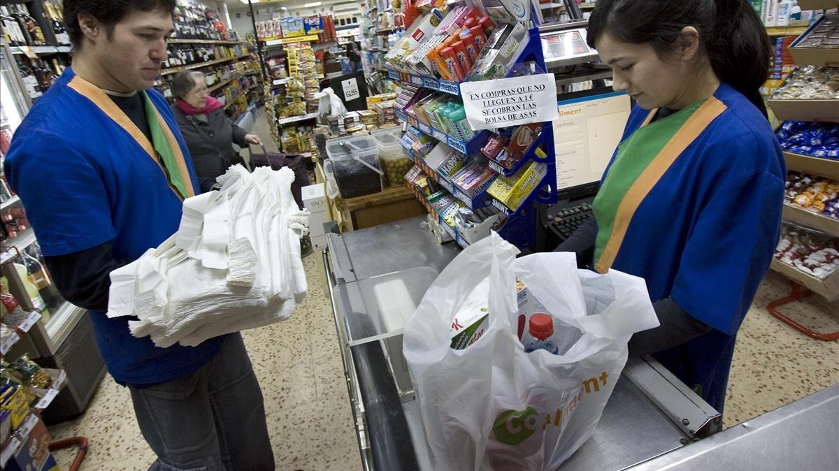 zentauroepp9477936 en el supermercado coaliment de la calle carders cobran las 180518134604 zentauroepp9477936 en el supermercado coaliment de la calle carders cobran las 180518134604