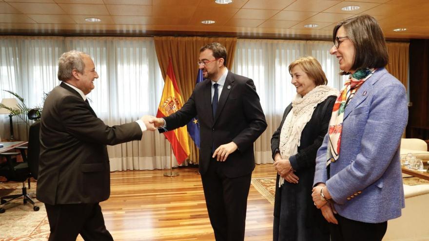 Rifirrafe entre PP y PSOE por no dejar al alcalde de Castrillón reunirse con el Ministro Hereu