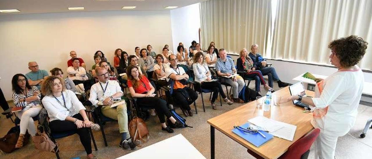 Uno de los talleres que se celebraron ayer en el 31 Congreso Internacional de Gerontología. // G. Santos