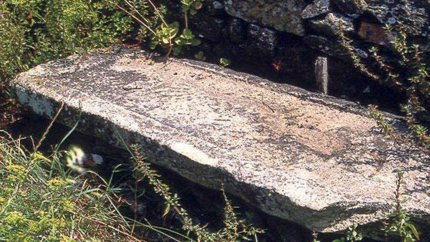 Lugar donde está actualmente la tapa de la Laxe do Crego.  // PineirÓns