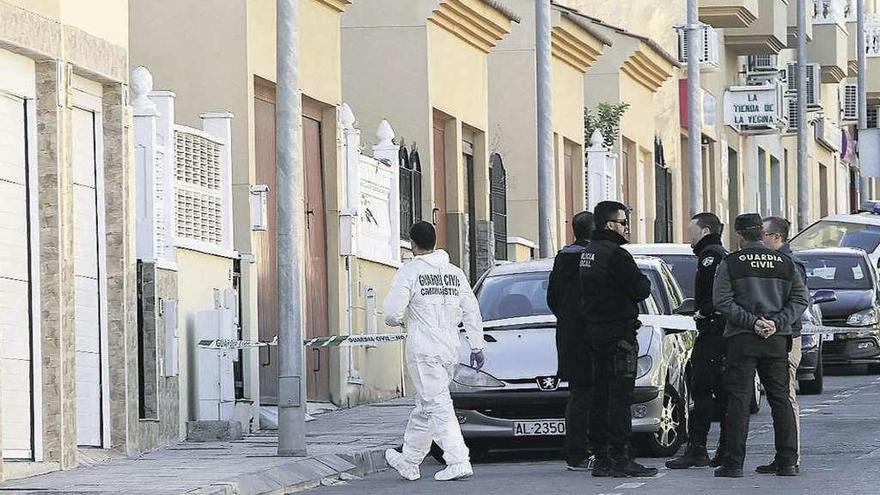 La violencia machista deja una asesinada en Almería y dos gallegas agredidas en 24 horas