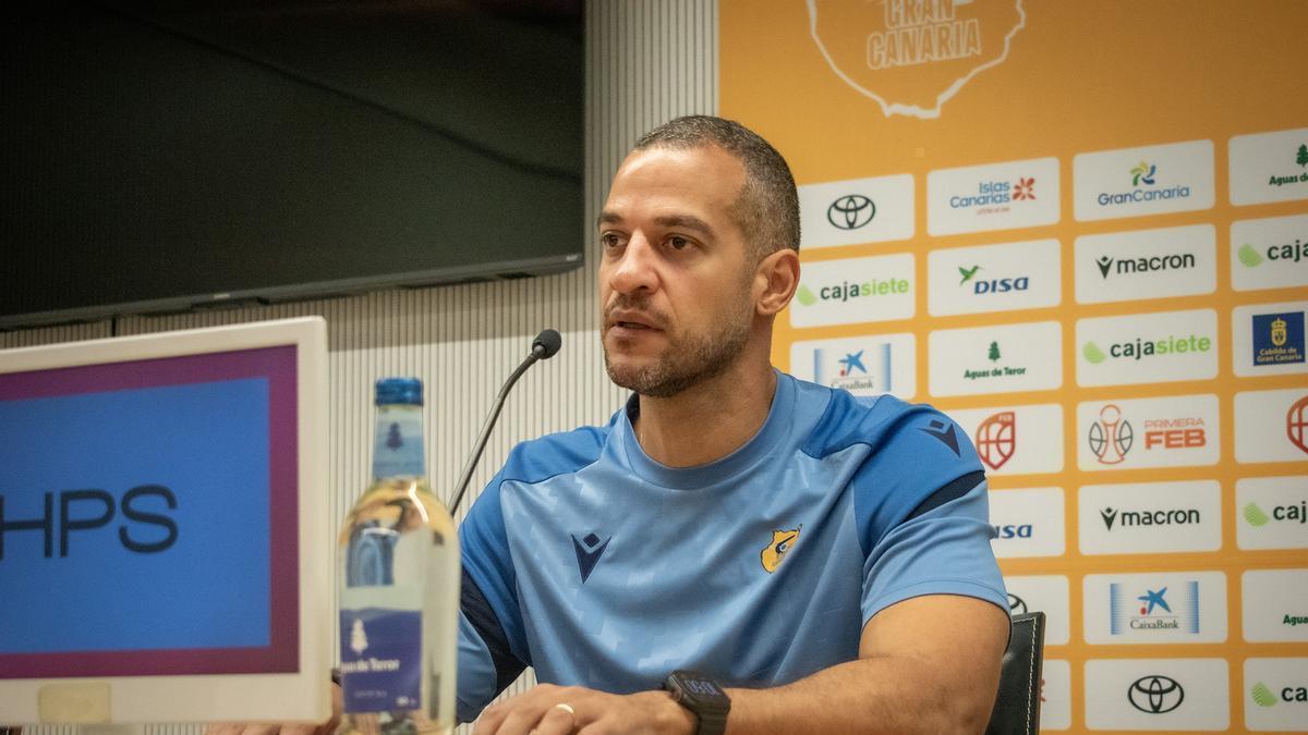 Bruno Savignani, entrenador del CB Gran Canaria, en la rueda de prensa previa al partido ante el Fuenlabrada