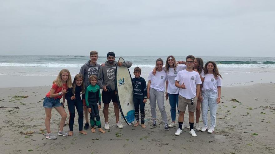 El Prado Surf Escola vuelve a ganar el titulo gallego por equipos